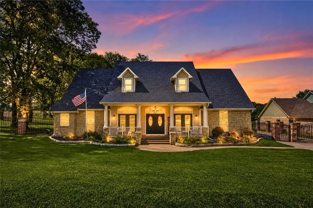 101 Beacon Court, Mabank