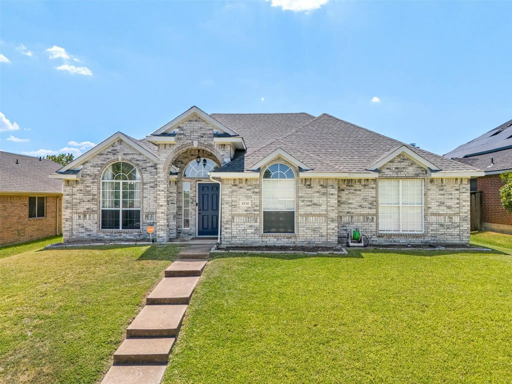 1938 Woodglen Drive, Mesquite