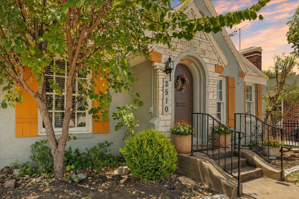 2510 W Jefferson Boulevard, Dallas