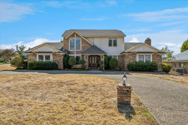 3901 Diamond Loch W, North Richland Hills