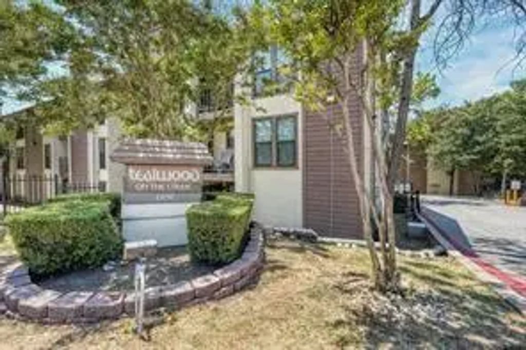 6050 Melody Lane 215, Dallas