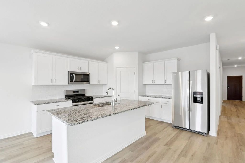 2120 Longchamp Lane, Seagoville