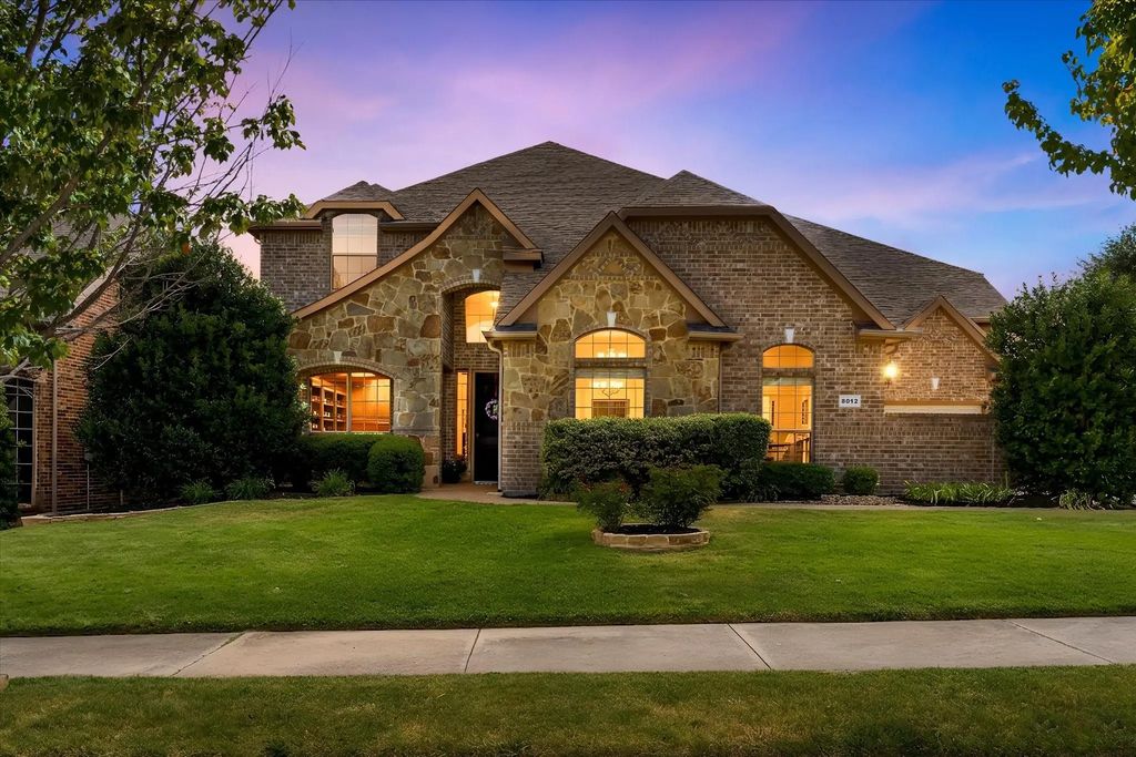 8012 Red River Run, North Richland Hills