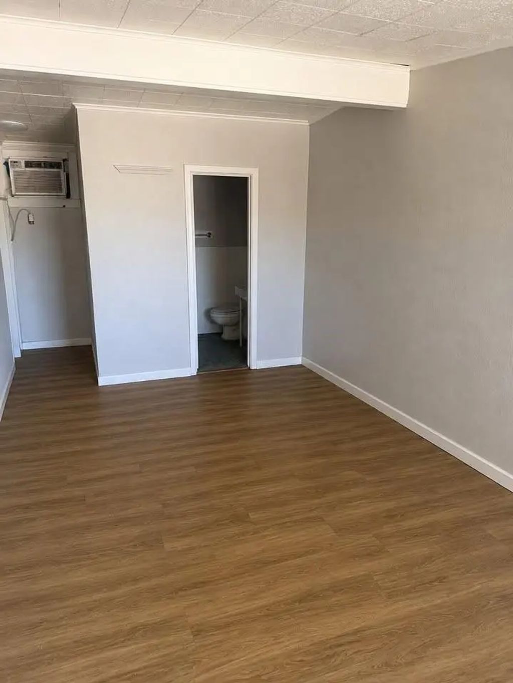 901 W 7th Street, Texarkana