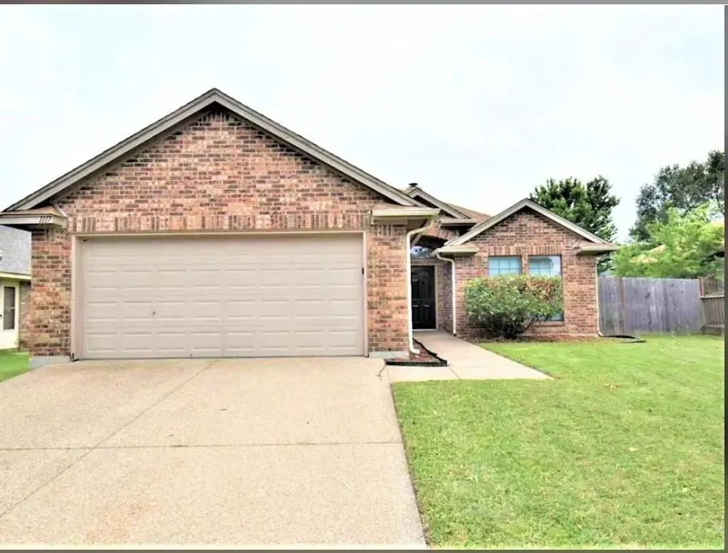 1117 Park Glen, Crowley
