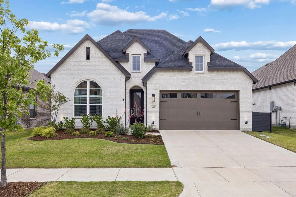 1228 Emilia Road, Fate