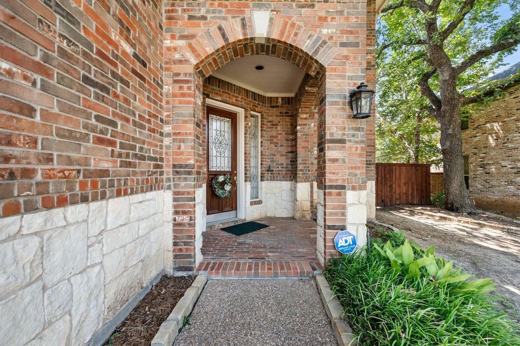 2020 Cedar Ridge Drive, Keller