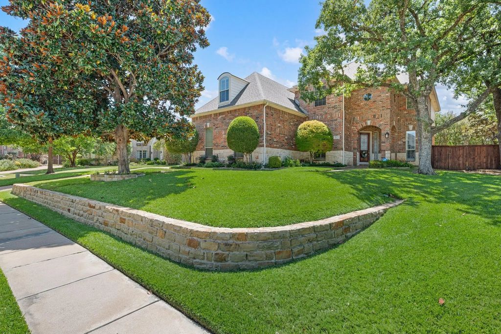 2020 Cedar Ridge Drive, Keller