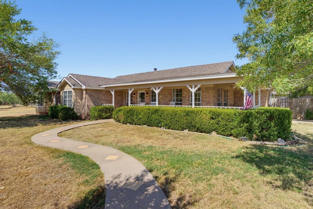 1361 Larned Lane, Abilene
