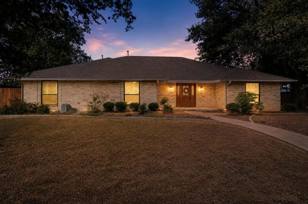 980 N Lydia Street, Stephenville