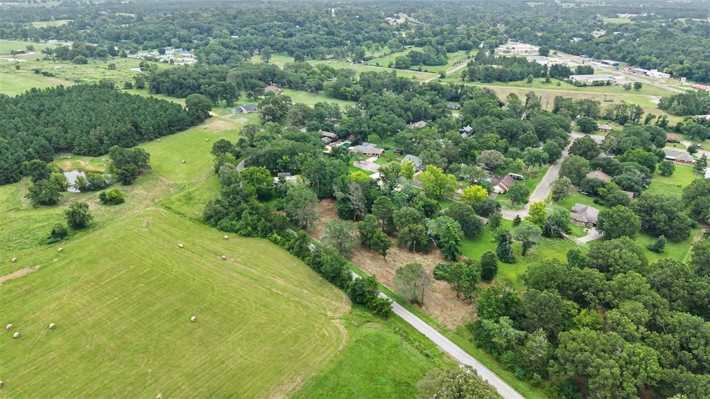 Tbd Hazelwood Dr, Naples