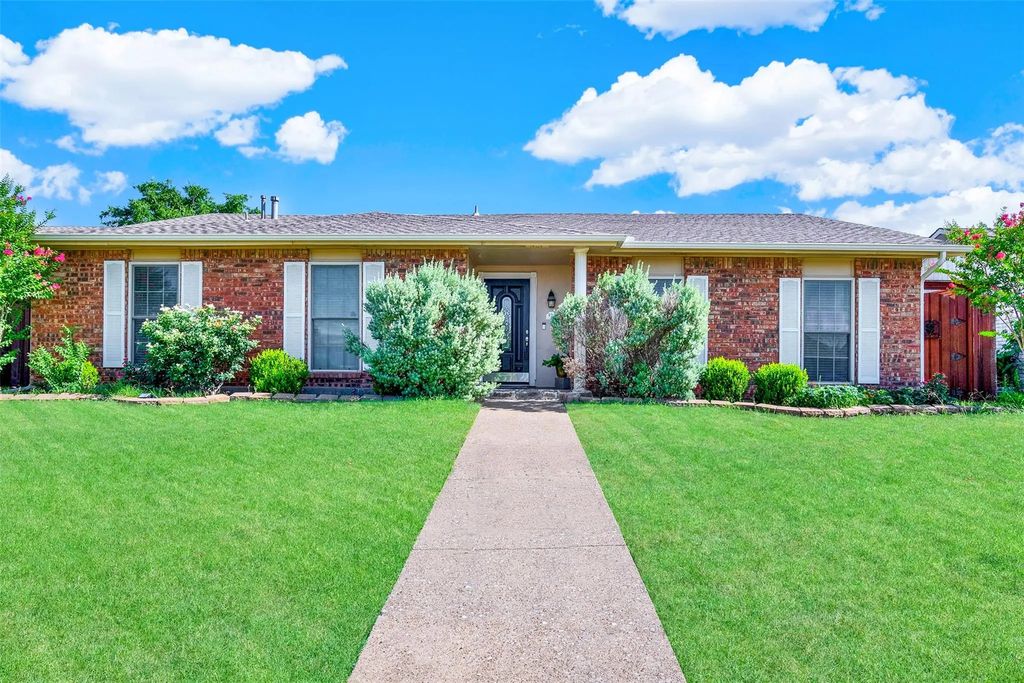 925 Lombardy Drive, Plano