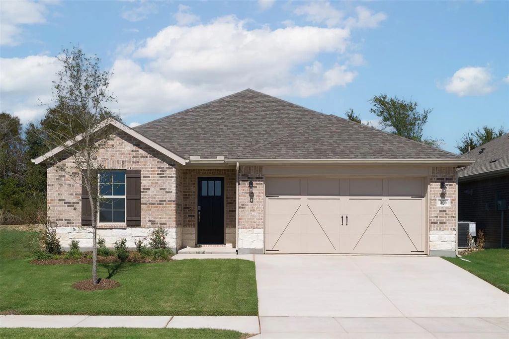 1636 Basalt Lane, Celina