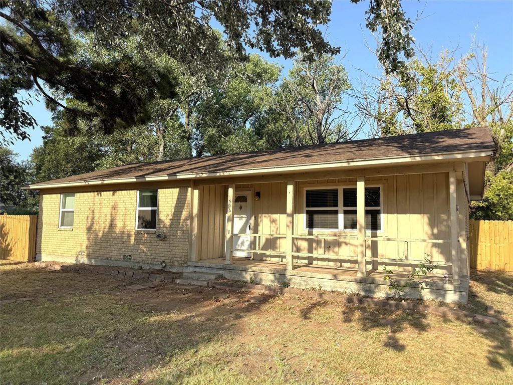 506 Walnut Street, Collinsville