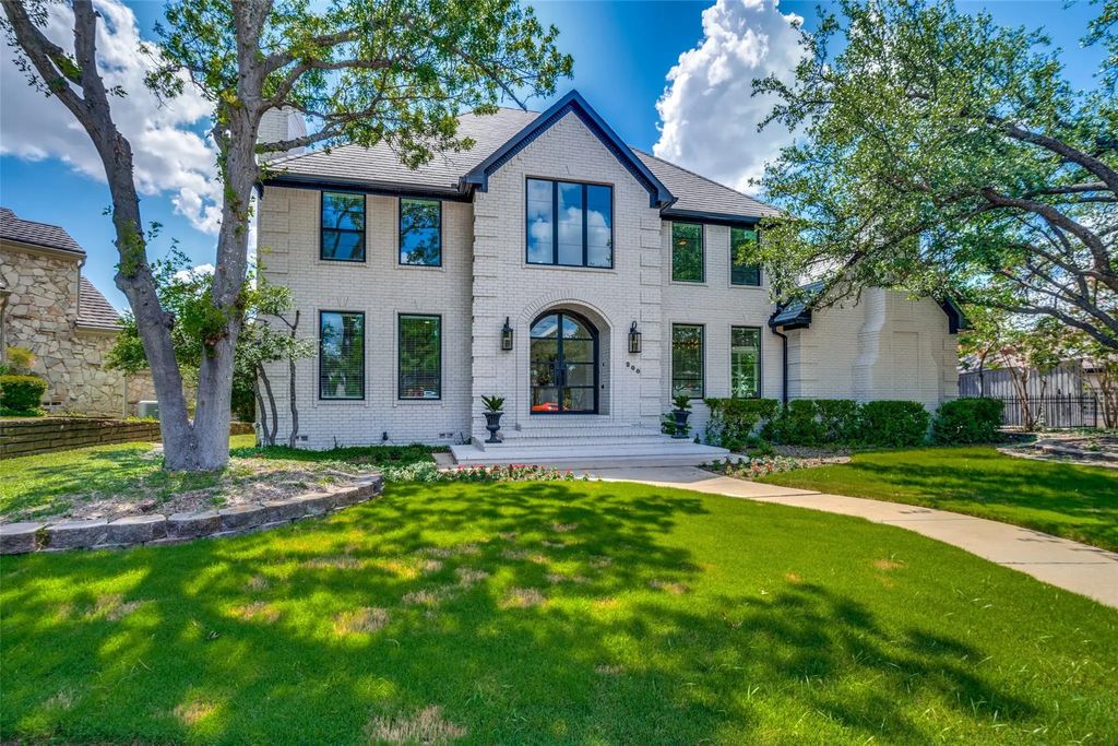 200 Krohn Court, Irving