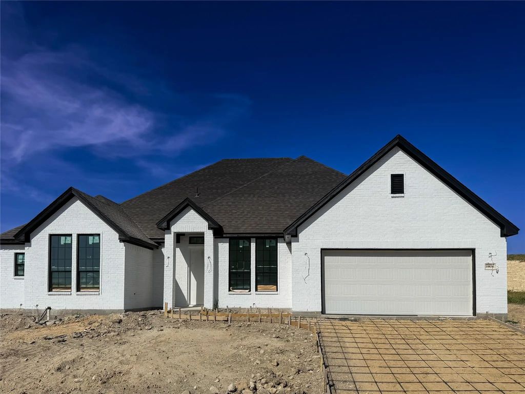 10836 Alta Sierra Drive, Benbrook