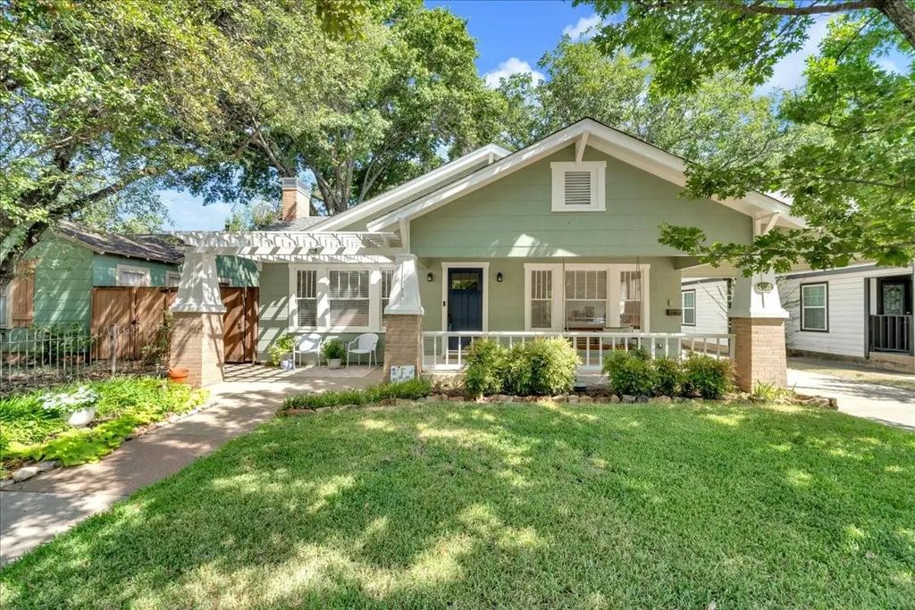 4532 Pershing Avenue, Fort Worth