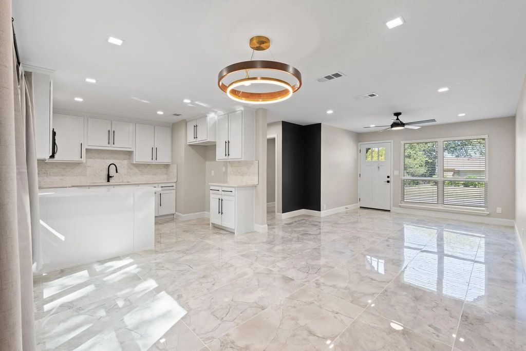 6207 Ivy Hill Road, Fort Worth
