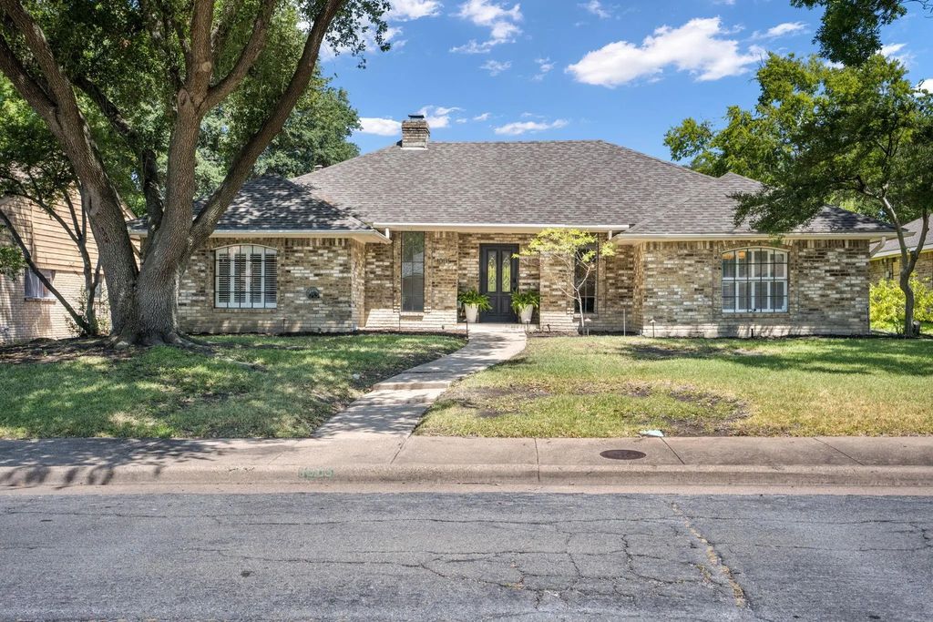 10115 Laingtree Drive, Dallas