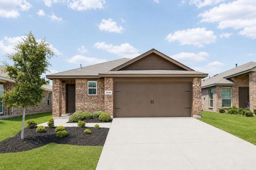 1140 Norias Drive, Forney