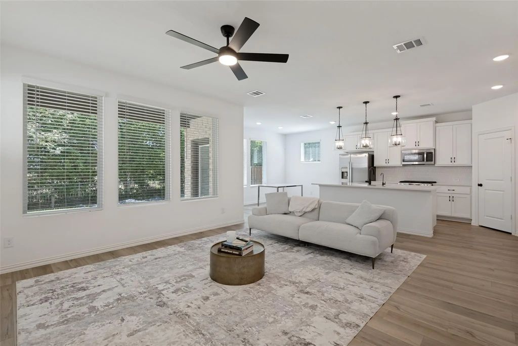 2504 Flaxfield Lane, Forney
