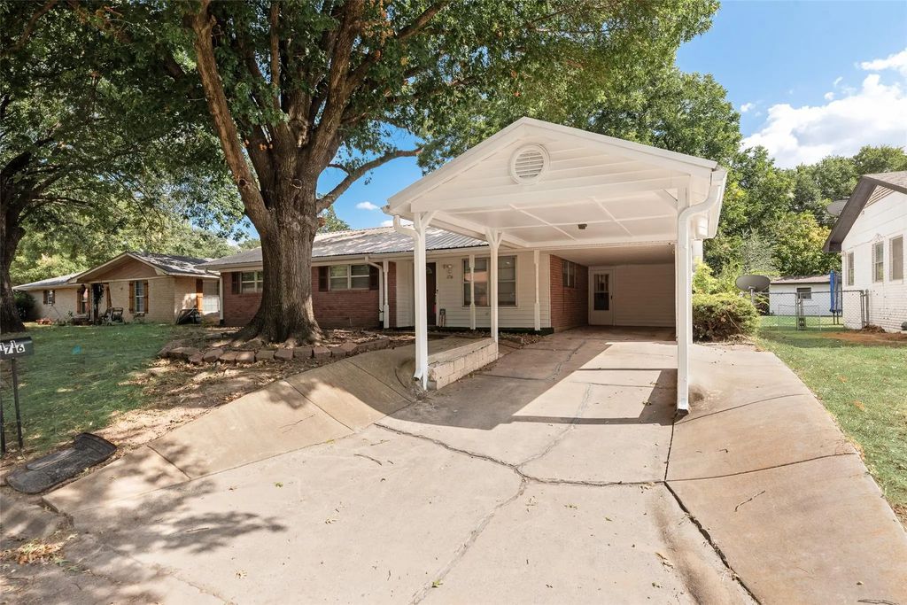 1716 Harris Street, Gainesville