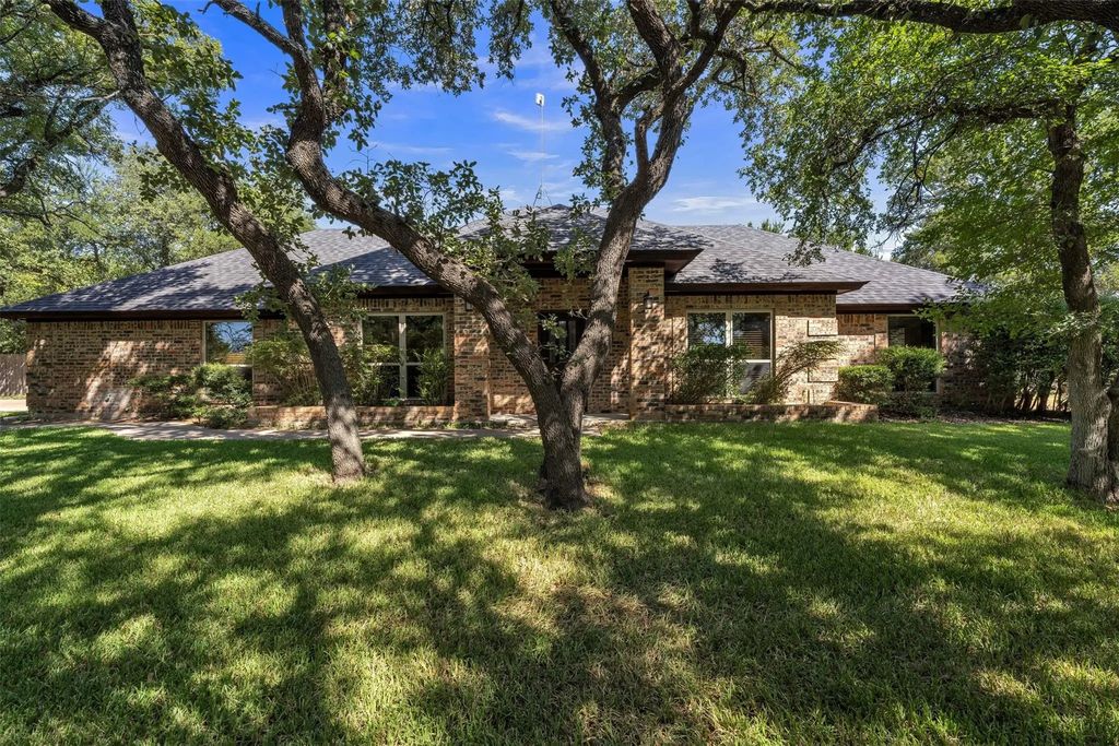 204 Fairway Drive, Willow Park