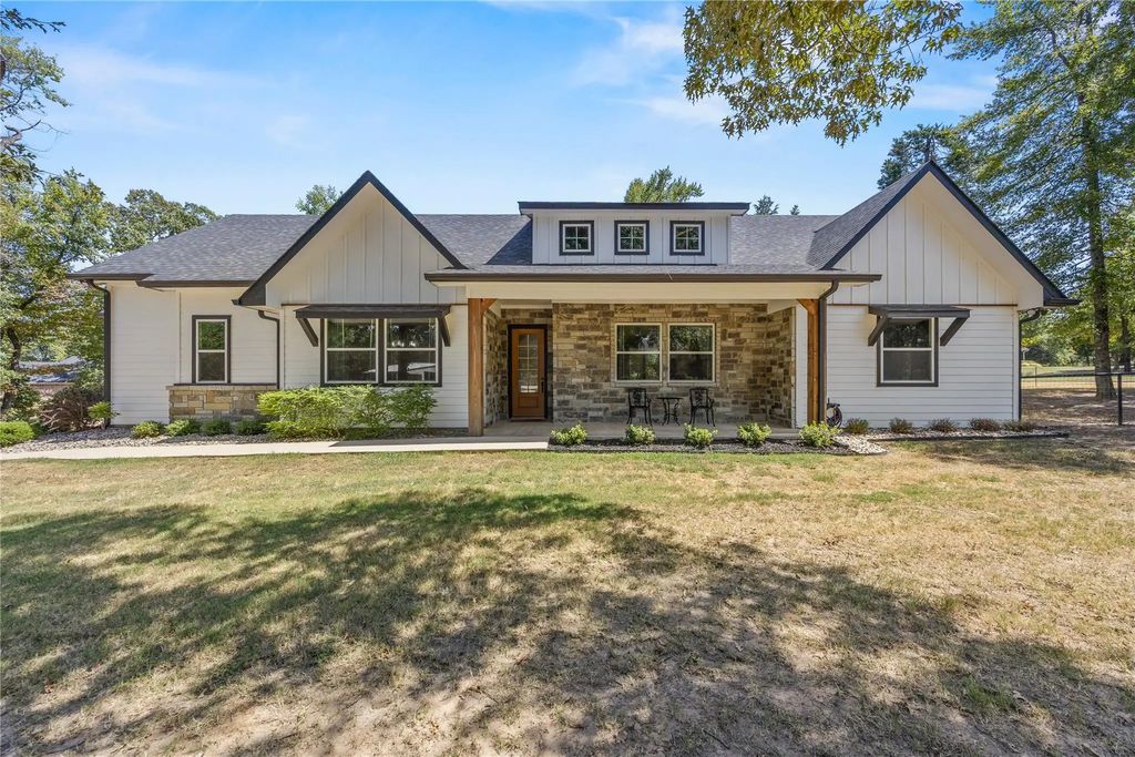 222 Rs County Road 4269, Emory