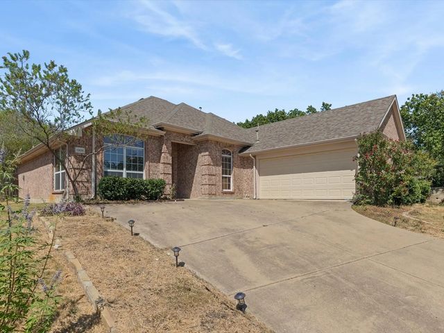 1305 Clear Meadow Court, Rockwall