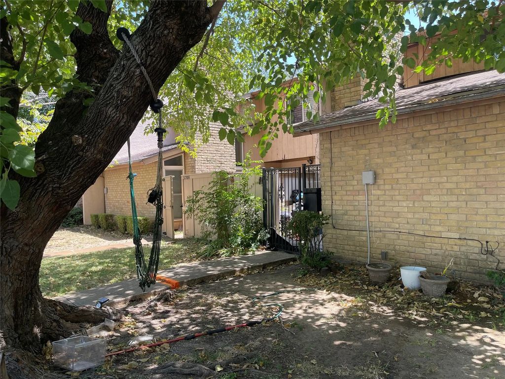 5706 Harvest Hill Road, Dallas