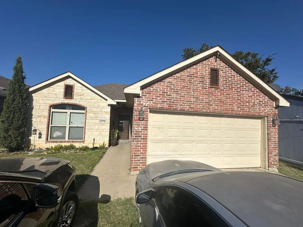 4378 Mccart Avenue, Fort Worth