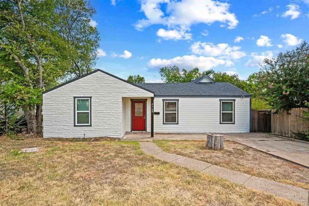 2708 Burchill Road S, Fort Worth