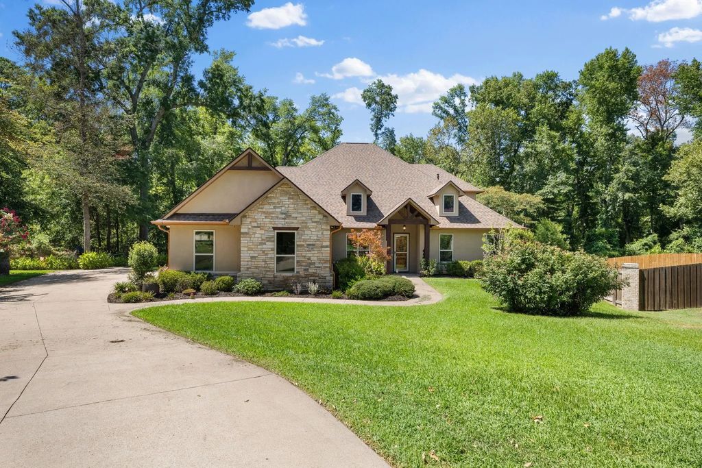 1822 Stonehaven Court, Tyler