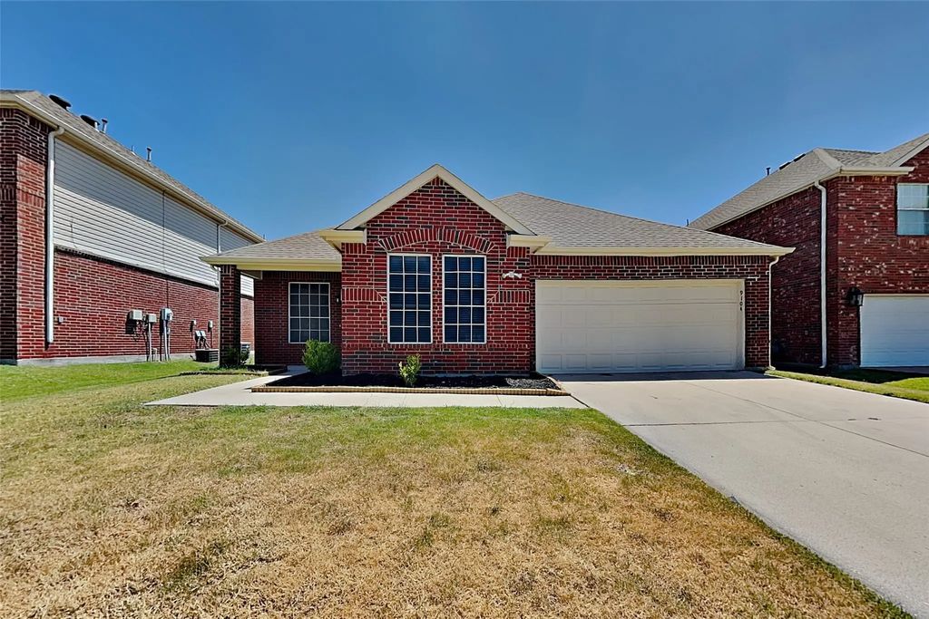 9104 Belvedere Drive, Fort Worth