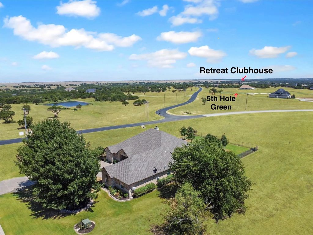 7205 Muirfield Drive, Cleburne