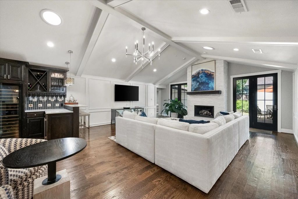 122 Oak Trail, Coppell