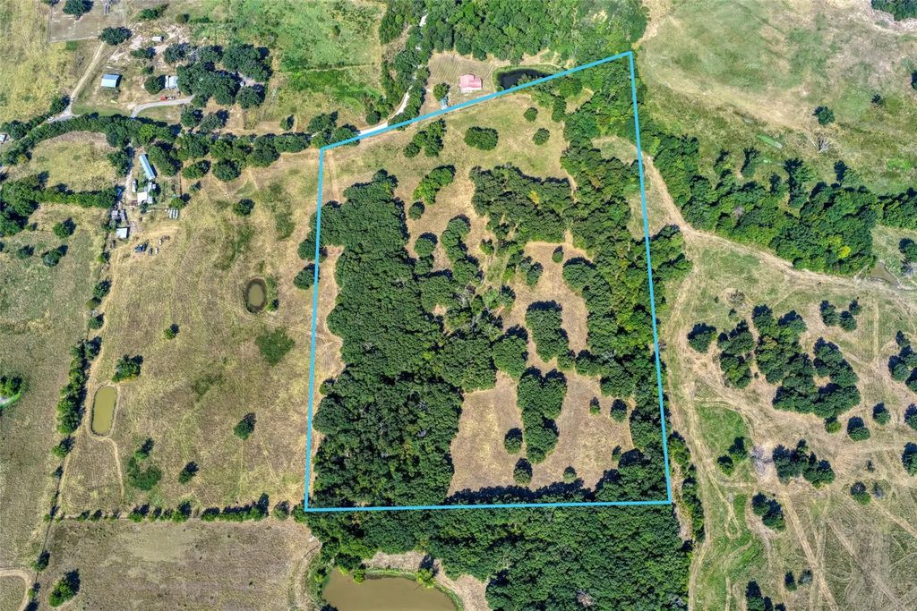 5010 County Road 3110, Campbell