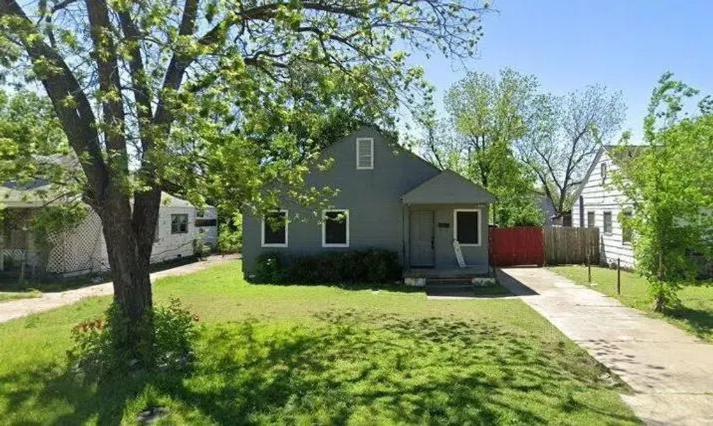 1933 Fort Worth Street, Grand Prairie