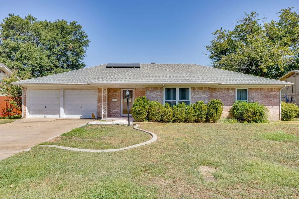 1312 Marlborough Drive, Fort Worth