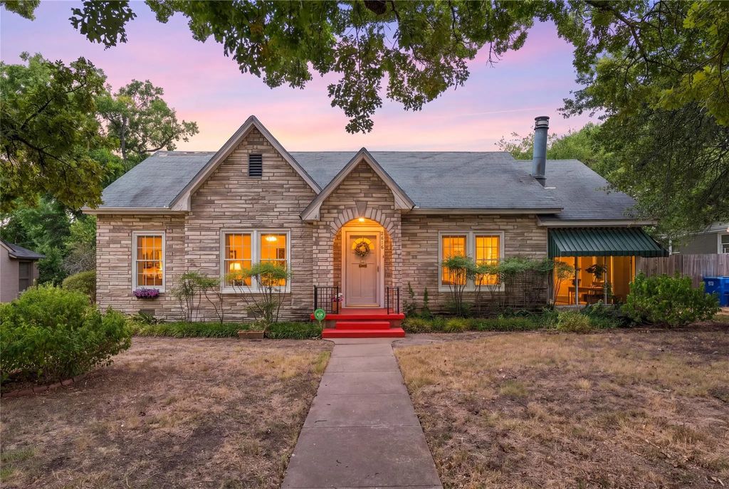 2616 Pine Avenue, Waco