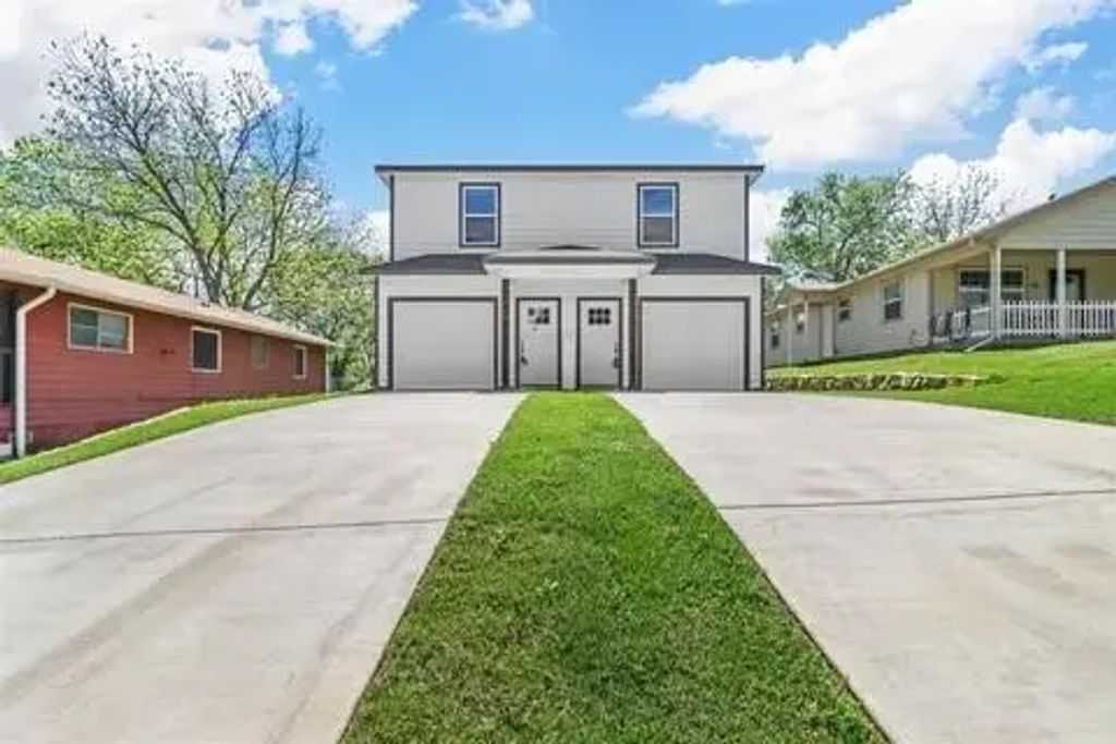 1516 W Walker Street, Denison