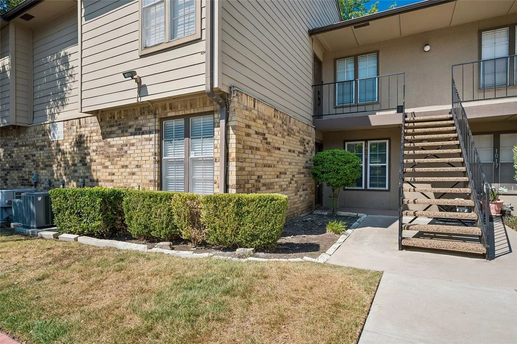 5300 Keller Springs Road 1018, Dallas