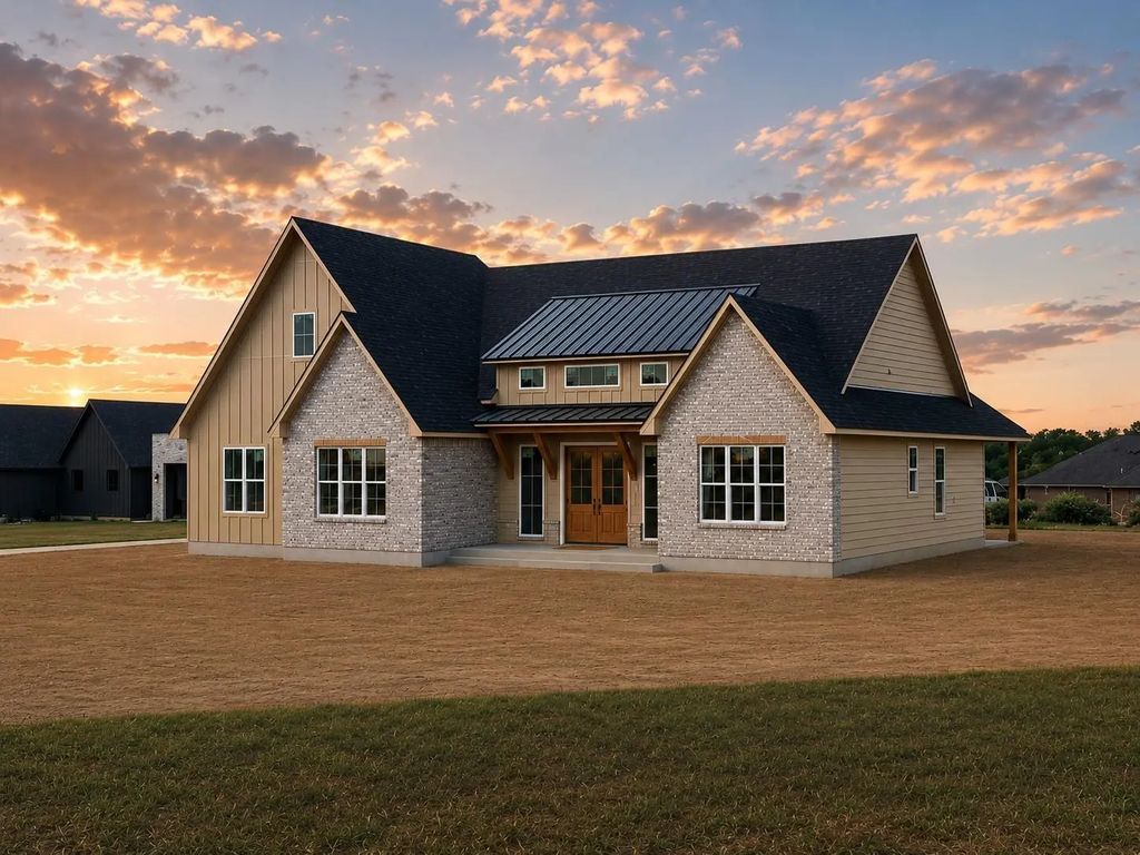 208 Vaughn Lane, Calera