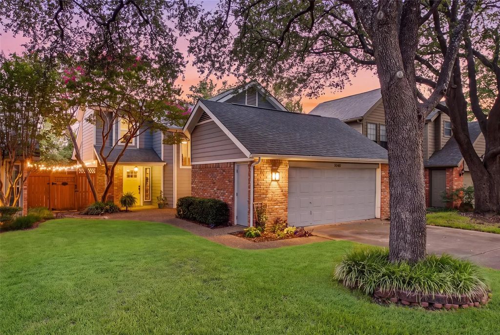 4040 Rive Lane, Addison