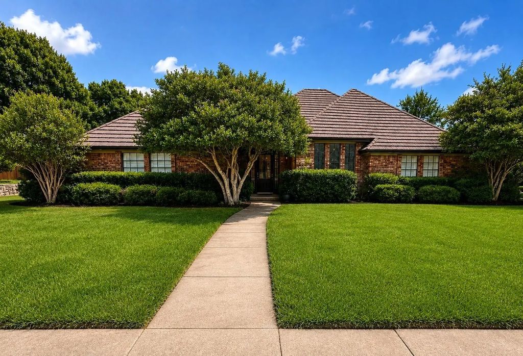 1500 Rocky Creek Circle, Cedar Hill