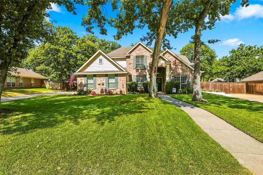 1565 Flying Jib Drive, Azle