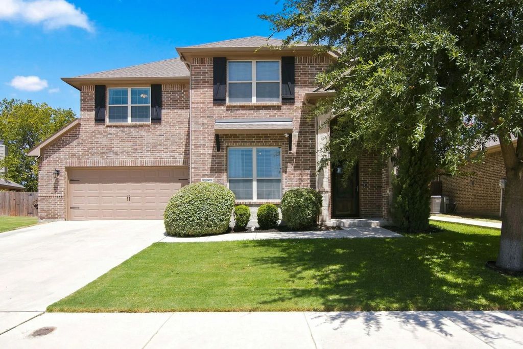6124 Dunnlevy Drive, Fort Worth