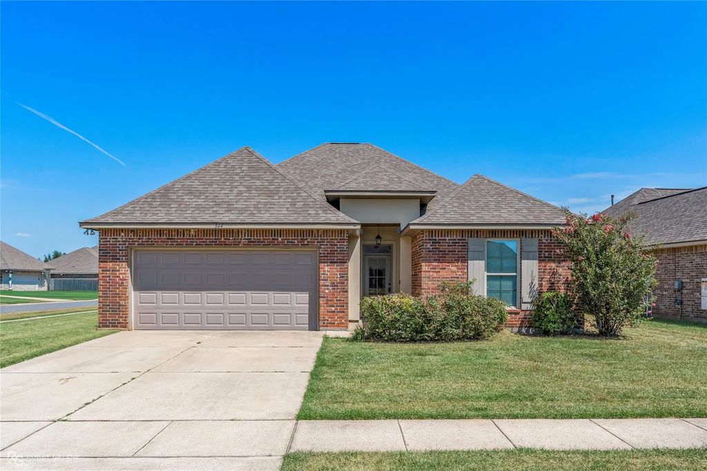 344 Camelback Drive, Bossier City