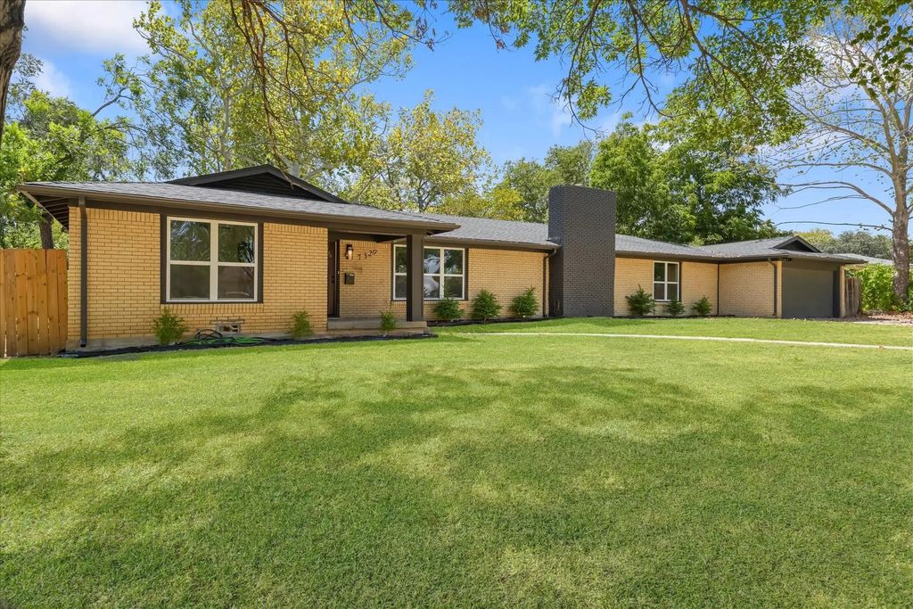 7320 Briley Drive, North Richland Hills