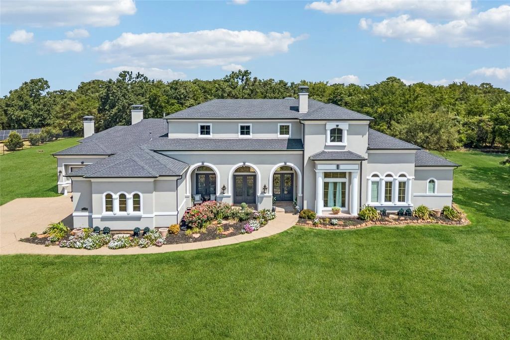 1270 Sunset Pointe, Cross Roads